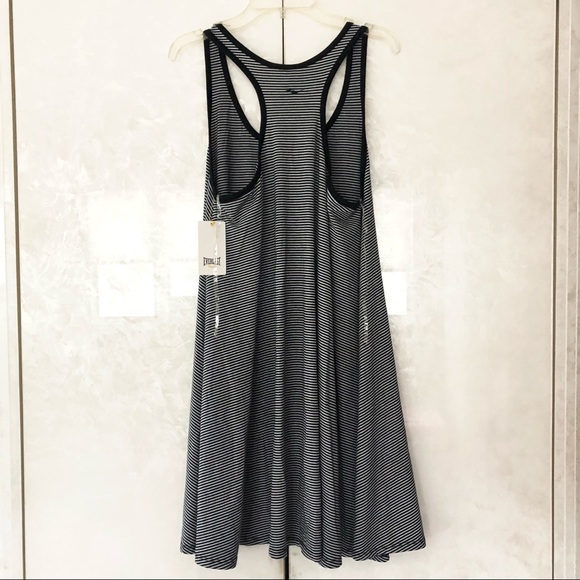 NWT Everlast Striped Dress - Picture 2 of 6